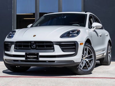 2023 Porsche Macan Macan (MY23)