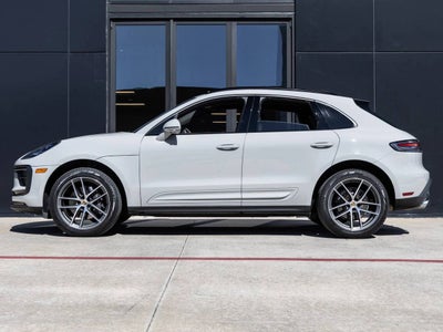 2023 Porsche Macan Macan (MY23)