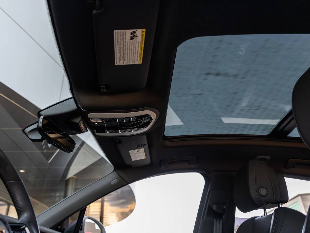 2023 Porsche Macan Macan (MY23)