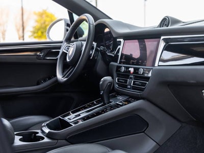 2023 Porsche Macan Macan (MY23)