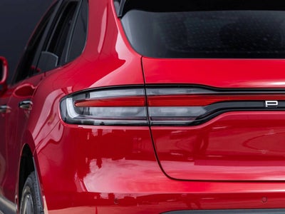 2023 Porsche Macan AWD