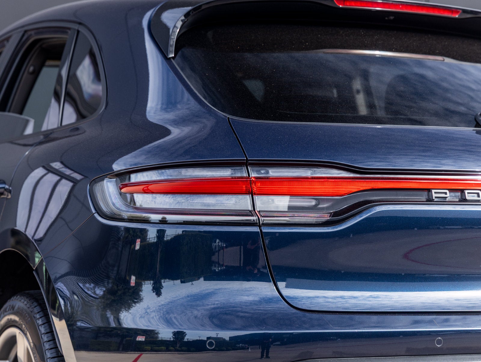 2023 Porsche Macan Macan