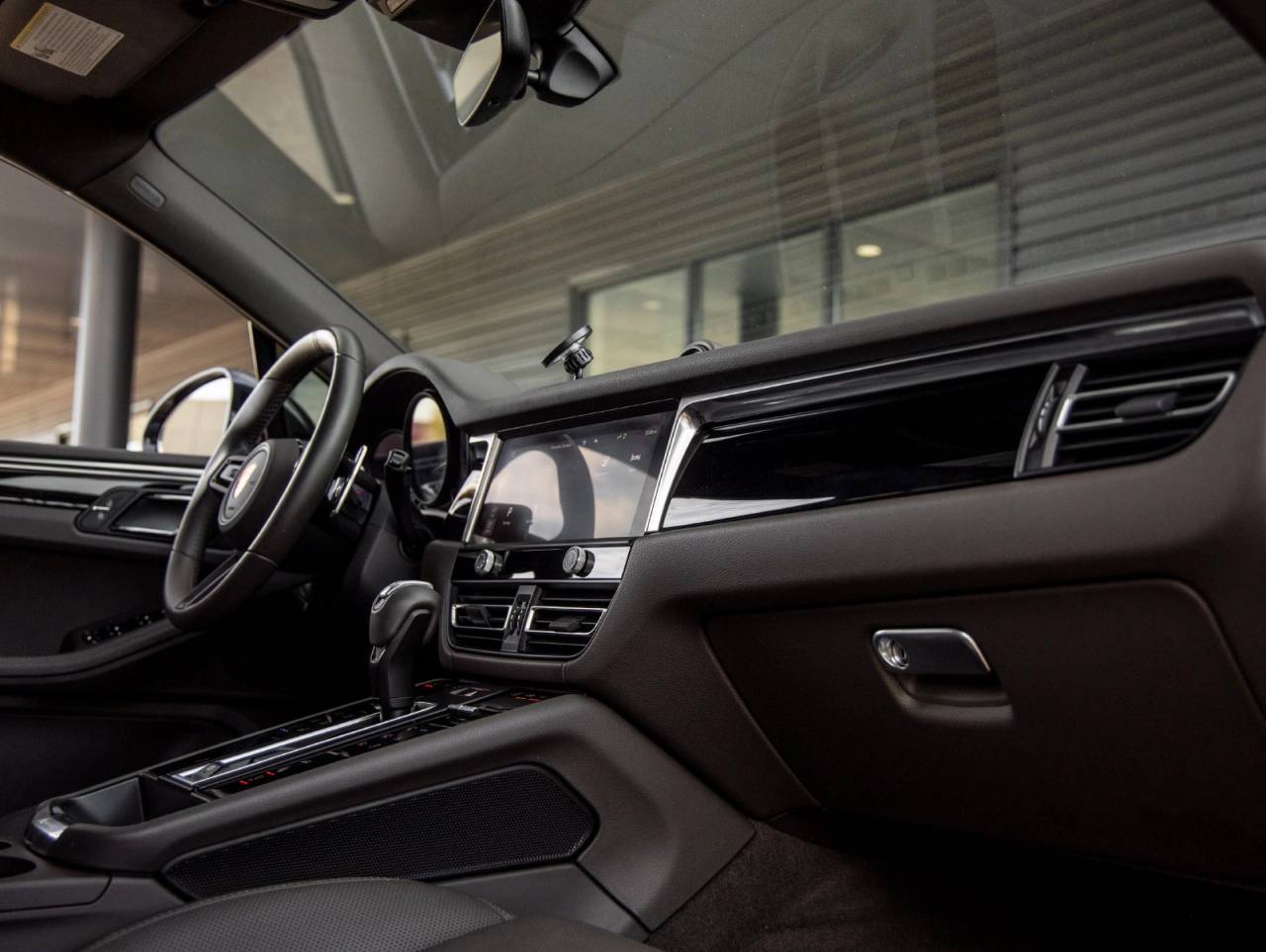 2023 Porsche Macan Macan