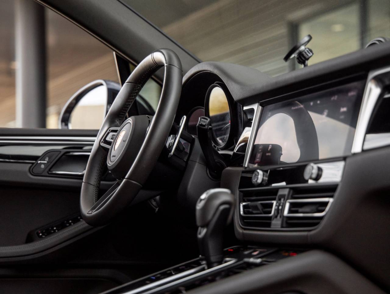 2023 Porsche Macan Macan