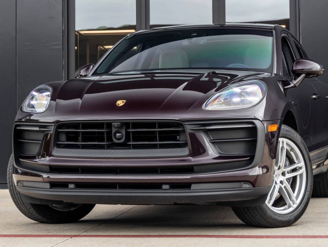 2024 Porsche Macan AWD