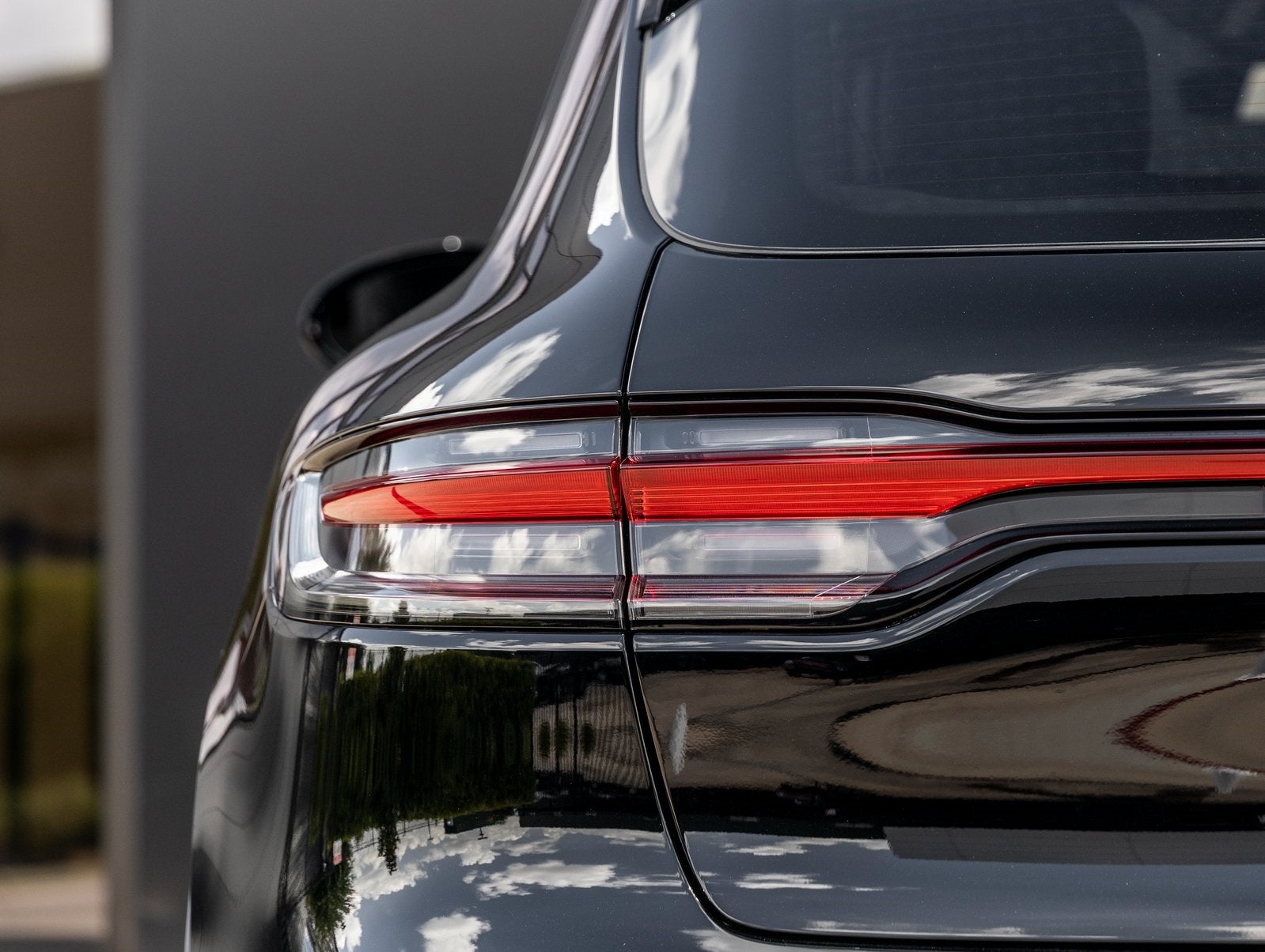 2025 Porsche Macan Macan