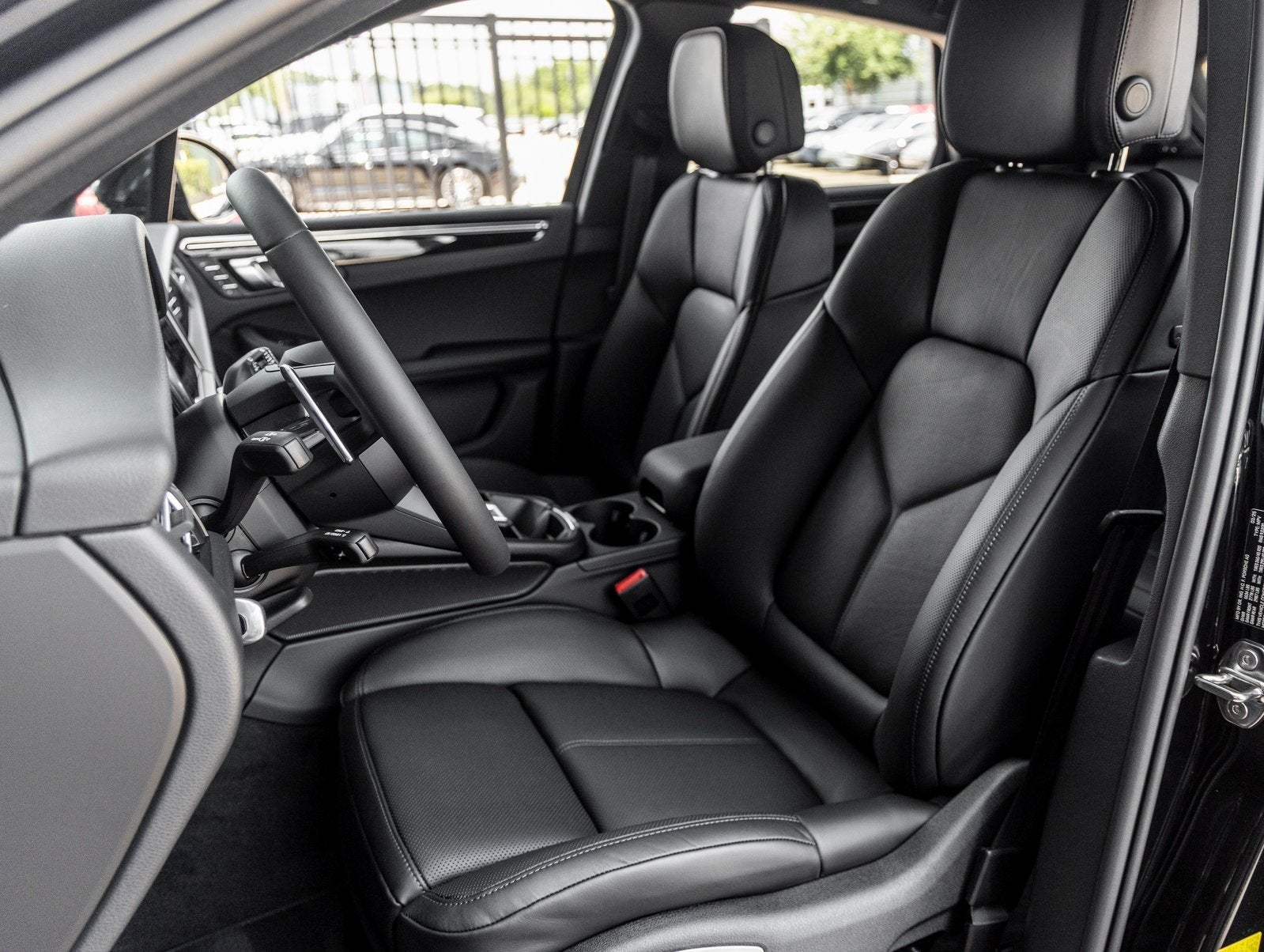 2025 Porsche Macan Macan