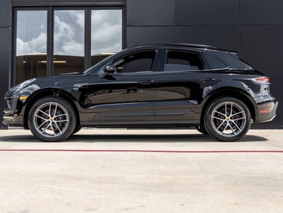 2025 Porsche Macan Macan