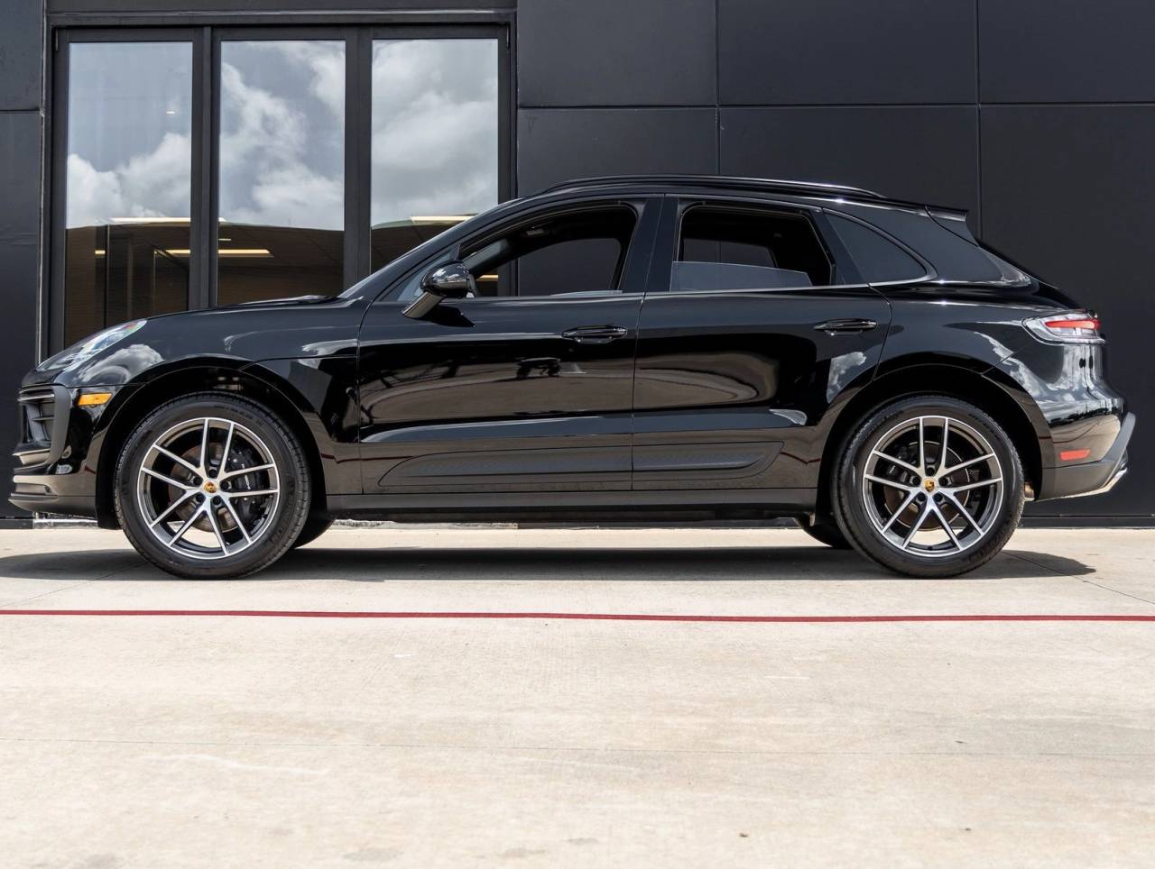 2025 Porsche Macan Macan