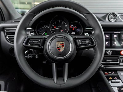 2025 Porsche Macan Macan