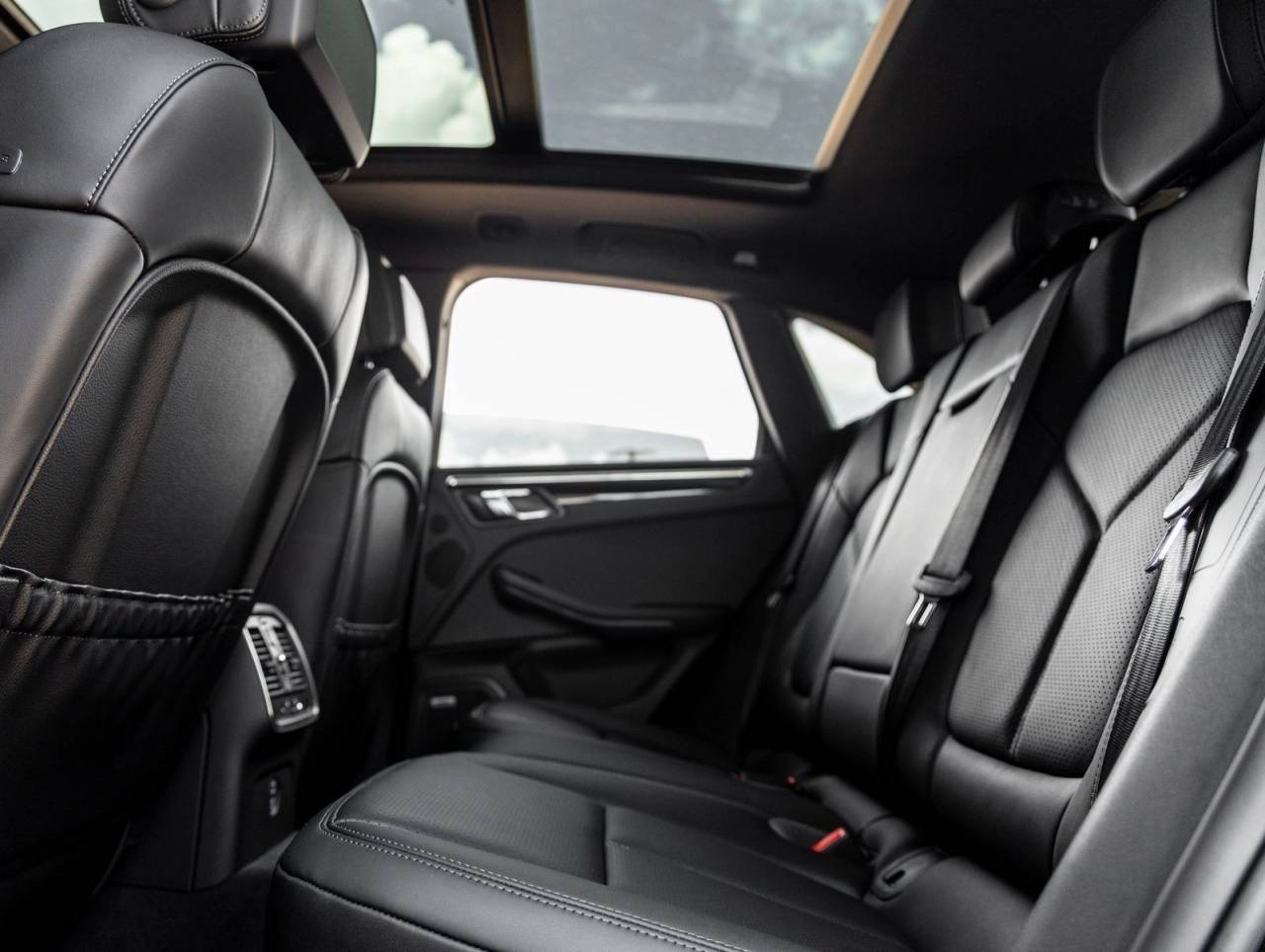 2025 Porsche Macan Macan