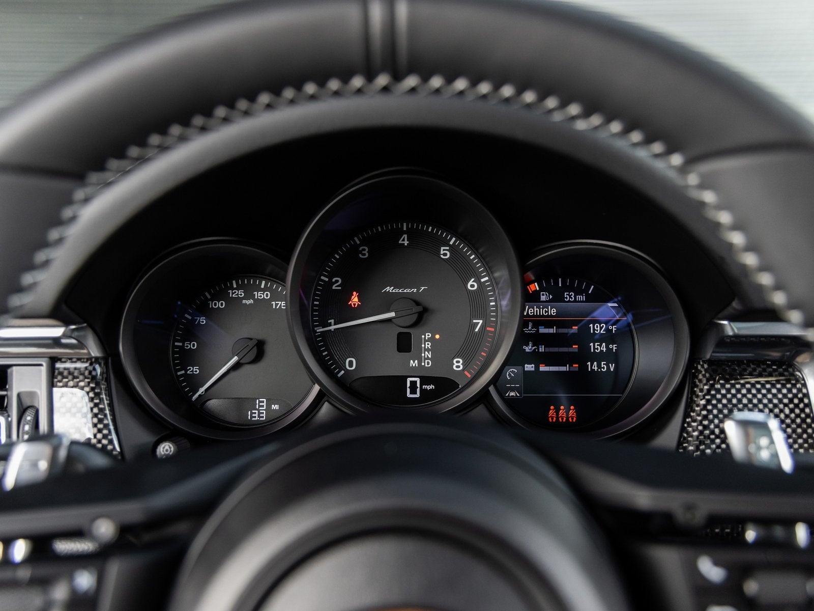 2025 Porsche Macan Macan T