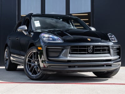 2025 Porsche Macan Macan T