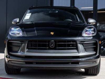 2025 Porsche Macan Macan T