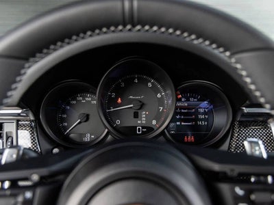 2025 Porsche Macan Macan T