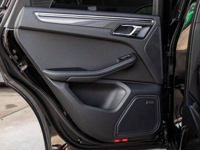 2025 Porsche Macan Macan T