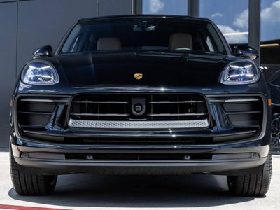 2026 Porsche Macan Macan