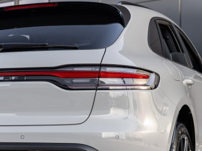 2026 Porsche Macan Macan