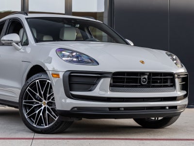 2026 Porsche Macan Macan