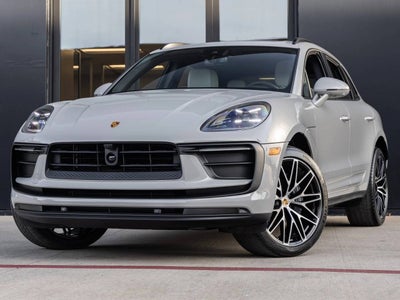 2026 Porsche Macan Macan