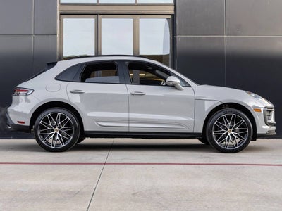 2026 Porsche Macan Macan
