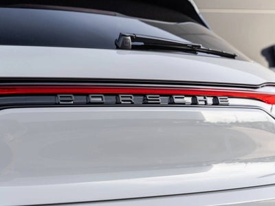 2026 Porsche Macan Macan