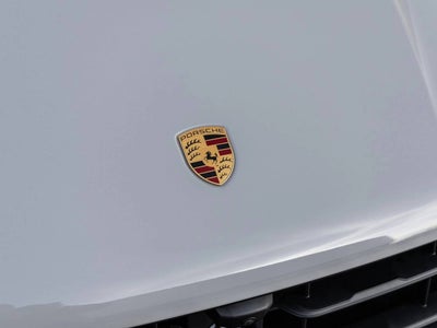 2026 Porsche Macan Macan