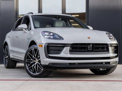 2026 Porsche Macan Macan