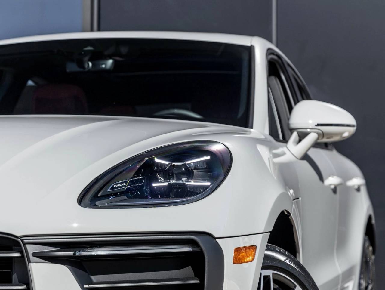 2026 Porsche Macan Macan