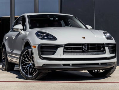 2026 Porsche Macan Macan