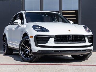 2026 Porsche Macan Macan