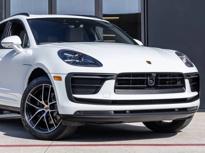 2026 Porsche Macan Macan