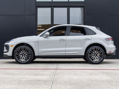 2026 Porsche Macan Macan