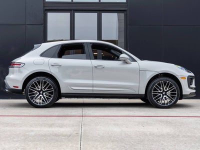 2026 Porsche Macan Macan