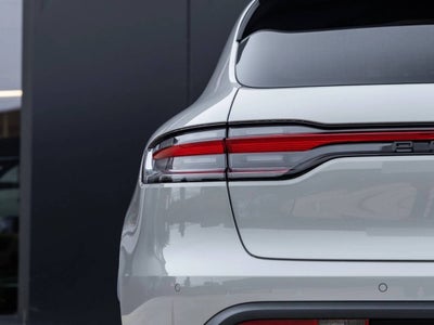 2026 Porsche Macan Macan