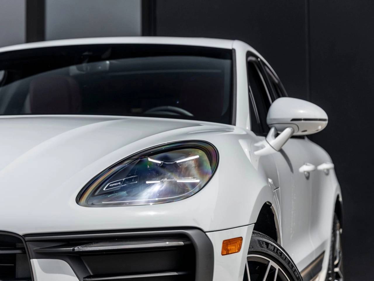 2026 Porsche Macan AWD