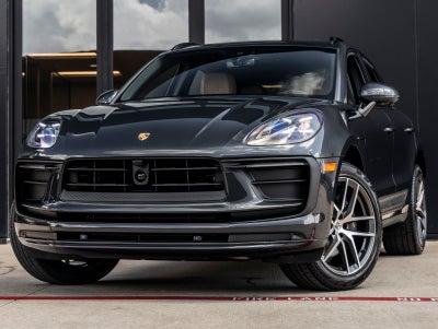 2026 Porsche Macan Macan