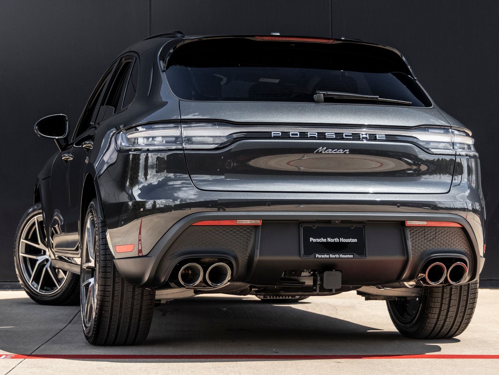 2026 Porsche Macan Macan