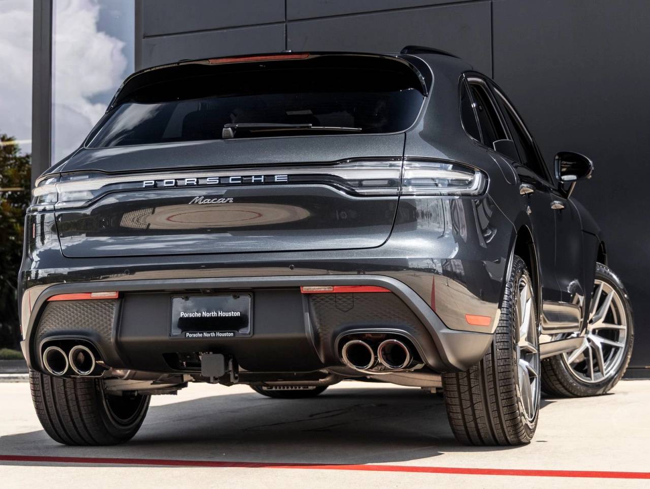 2026 Porsche Macan Macan