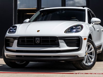 2026 Porsche Macan Macan