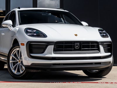 2026 Porsche Macan Macan