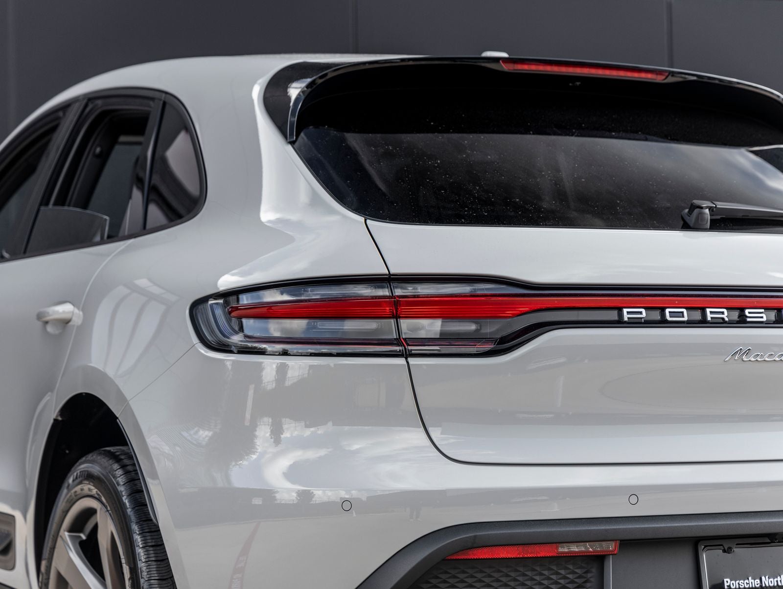 2026 Porsche Macan Macan