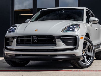 2026 Porsche Macan Macan
