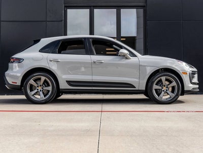 2026 Porsche Macan Macan