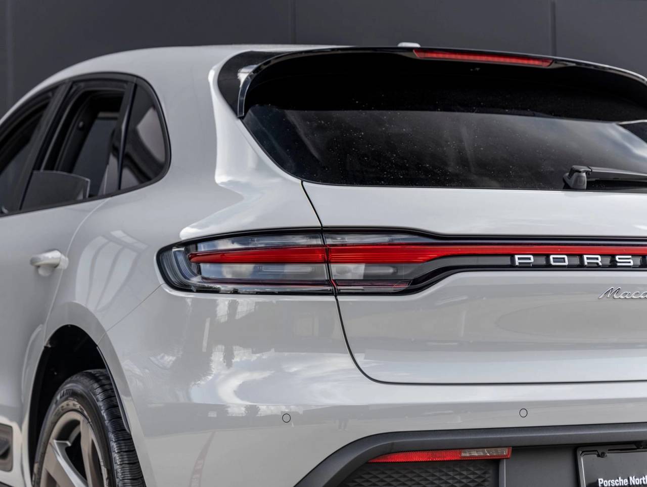 2026 Porsche Macan Macan