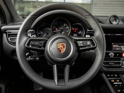 2026 Porsche Macan Macan