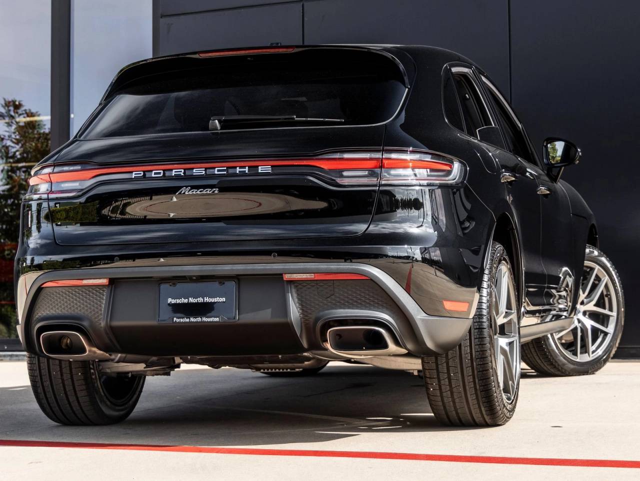 2026 Porsche Macan Macan