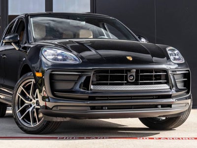 2026 Porsche Macan Macan