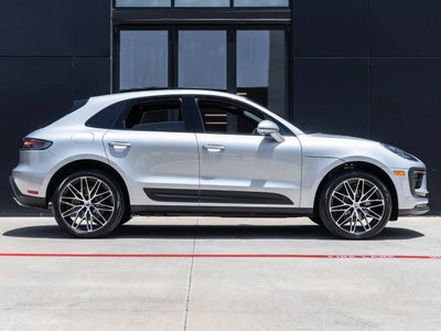 2026 Porsche Macan Macan