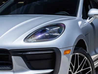 2026 Porsche Macan Macan
